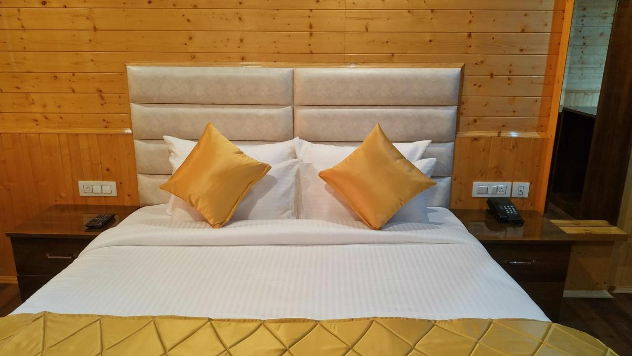 Himalyan Heights Hotel Shimla Buitenkant foto
