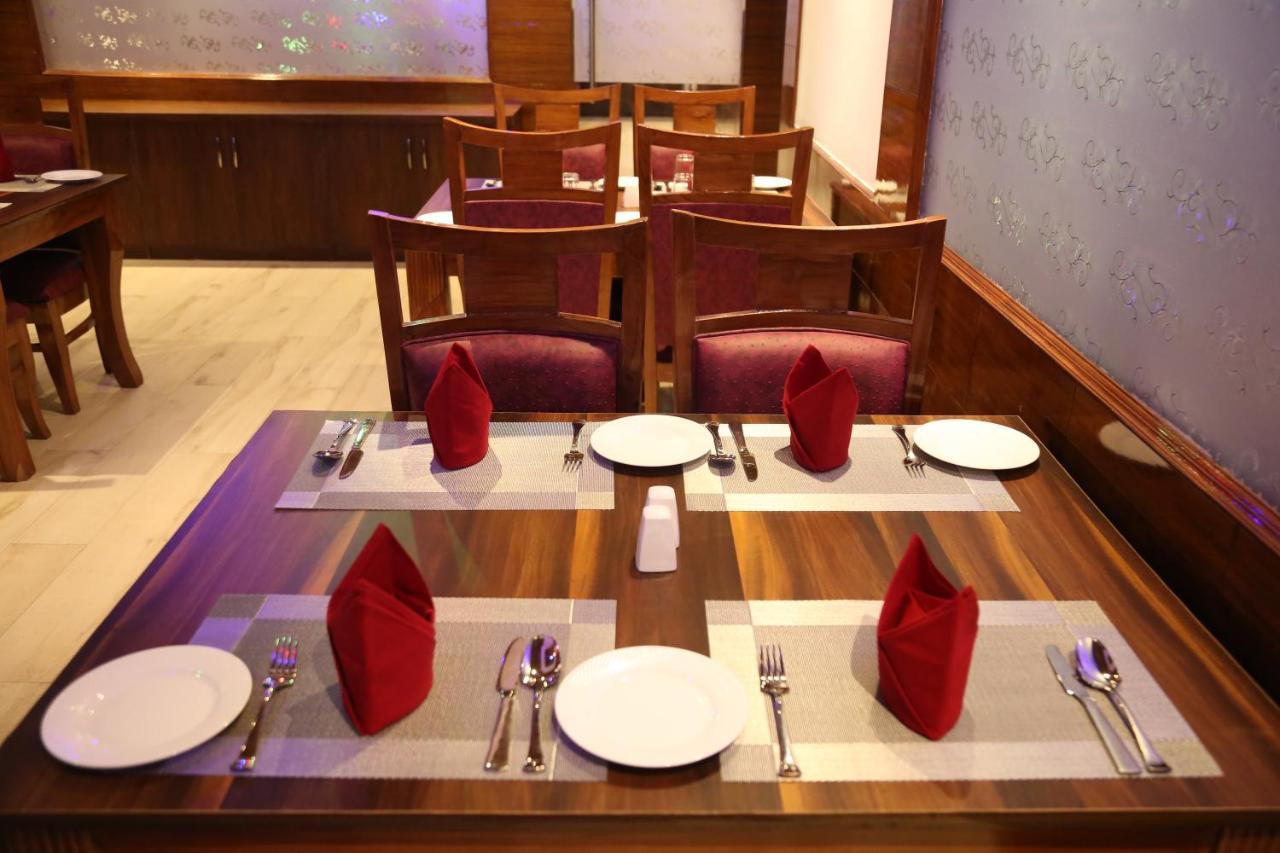 Himalyan Heights Hotel Shimla Buitenkant foto